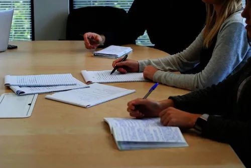 Contract Drafting & Review